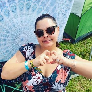 Meet your Posher, Marisa